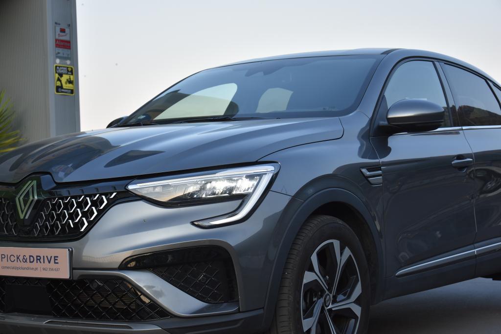 Renault Arkana 1.6 E-Tech Full Hybrid Techno