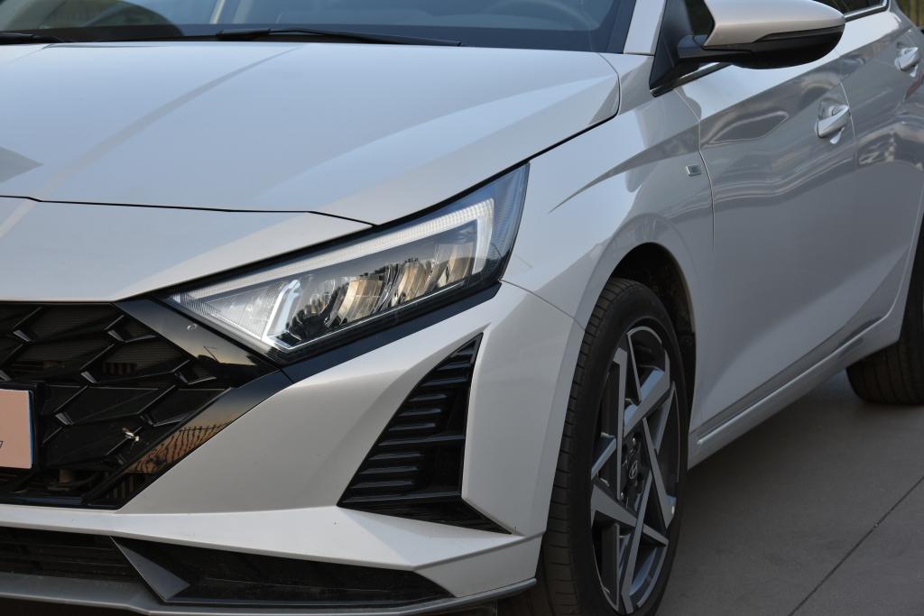 Hyundai i20 1.0 T-GDI 48V-Hybrid DCT Prime