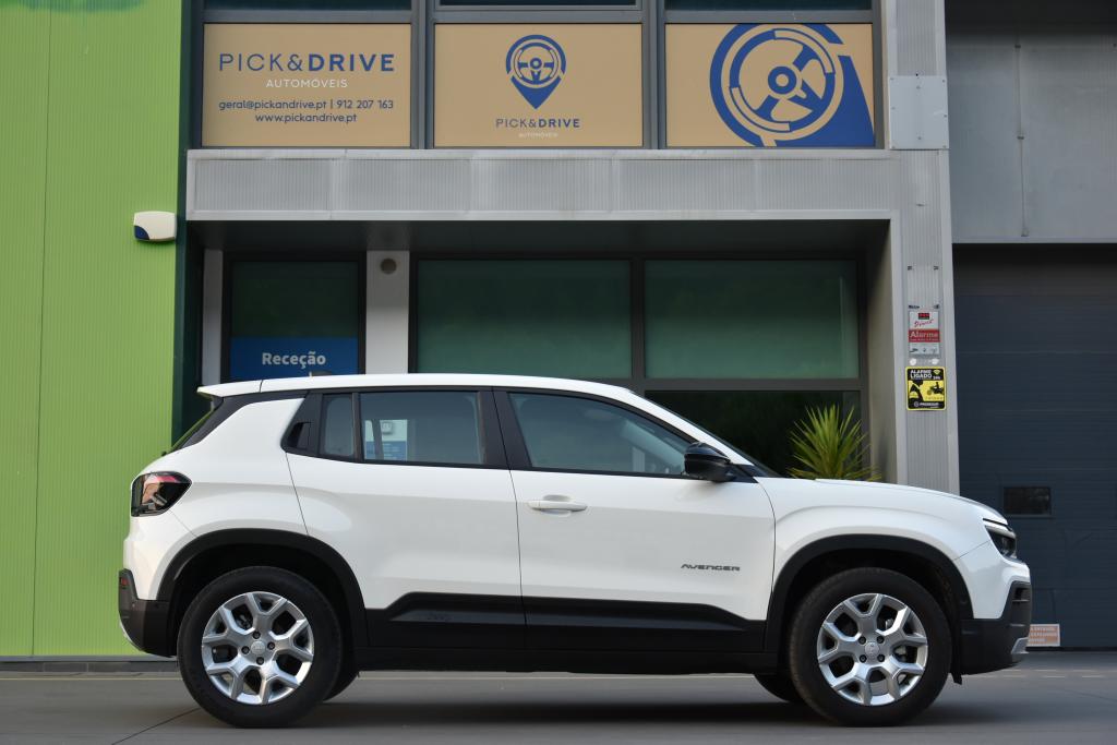 Jeep Avenger 1.2 GSE T3 Altitude