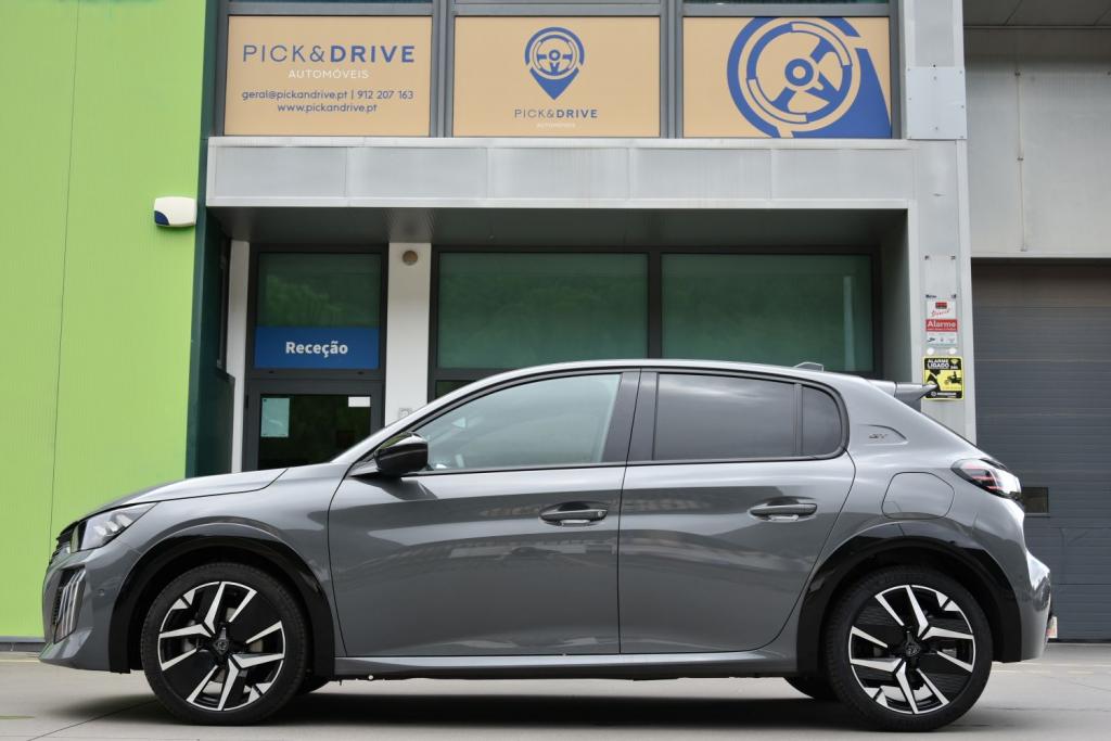 Peugeot 1.2 Hybrid GT e-DCS6