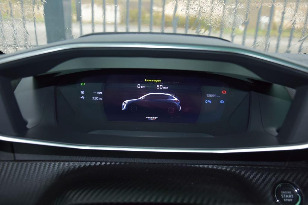 Peugeot 1.2 Hybrid GT e-DCS6