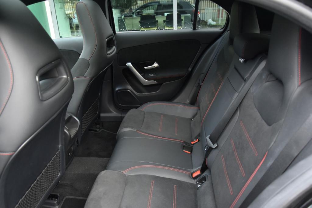 Mercedes-Benz A 250e AMG (HÍBRIDO PLUG-IN)