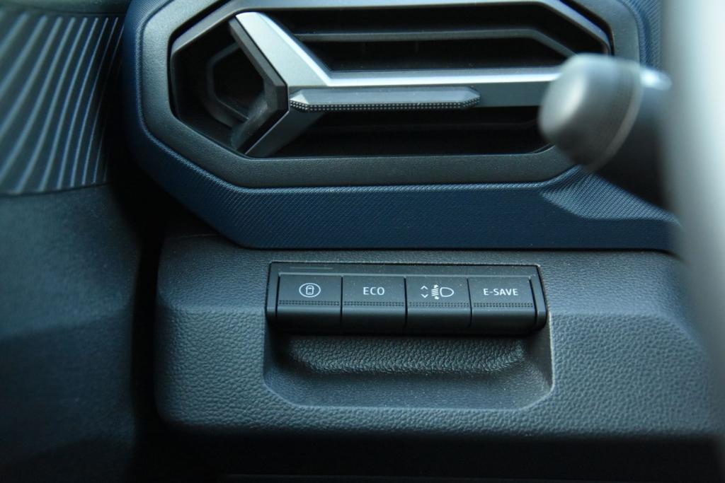 Dacia Duster 1.6 Hybrid Expression