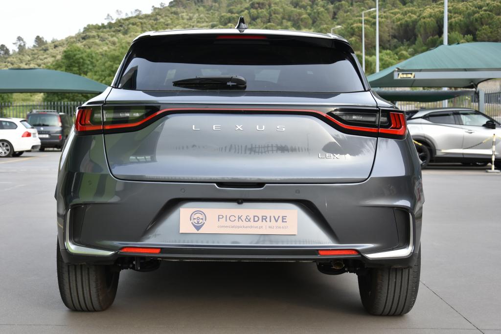 Lexus Lbx Emotion