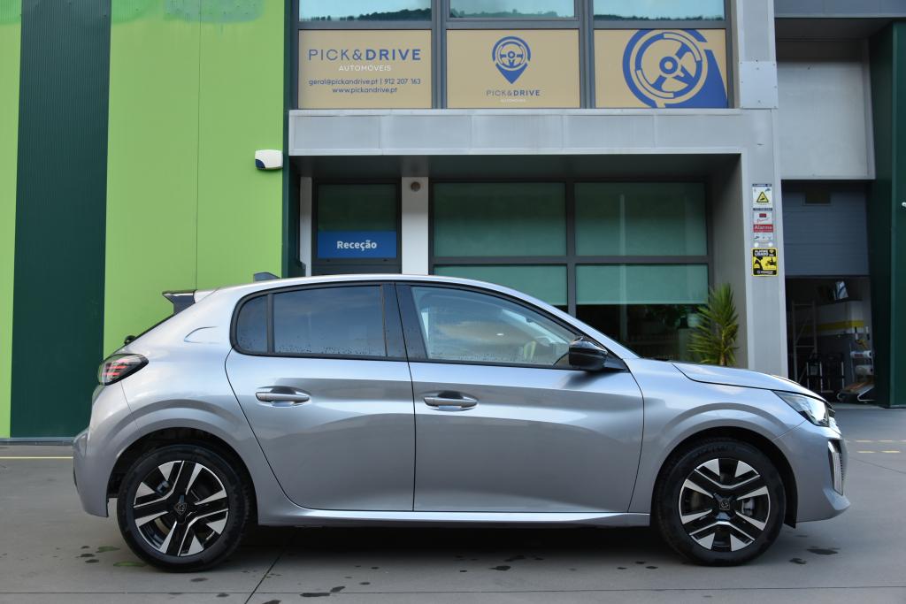 Peugeot 208 1.2 Hybrid Allure e-DCS6