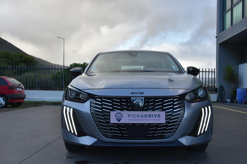 Peugeot 208 1.2 Hybrid Allure e-DCS6