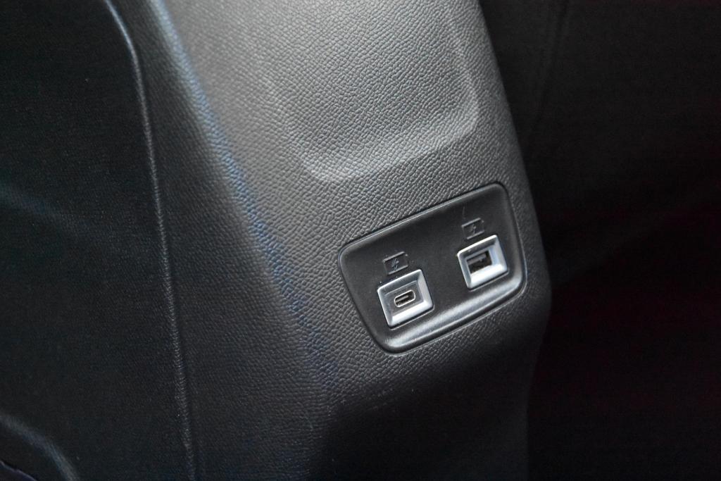 Peugeot 208 1.2 Hybrid Allure e-DCS6
