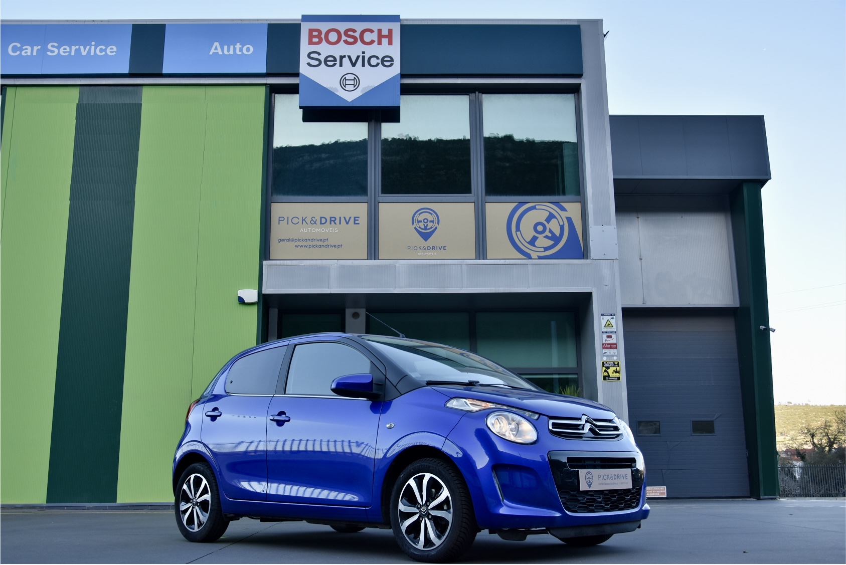 Saber mais: Citroen C1 1.0 VTi Shine Pick & Drive